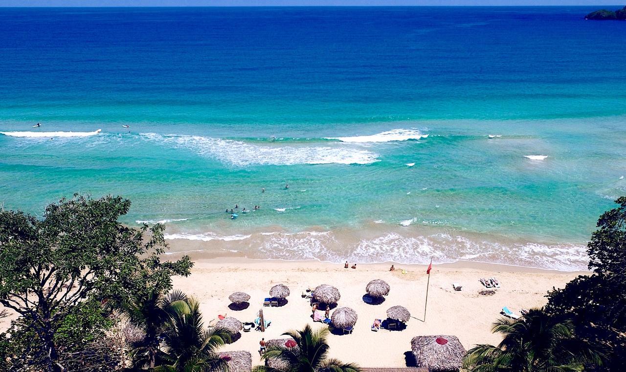 Red Frog Bungalows Surf Resort บาสติเมนตอส ภายนอก รูปภาพ